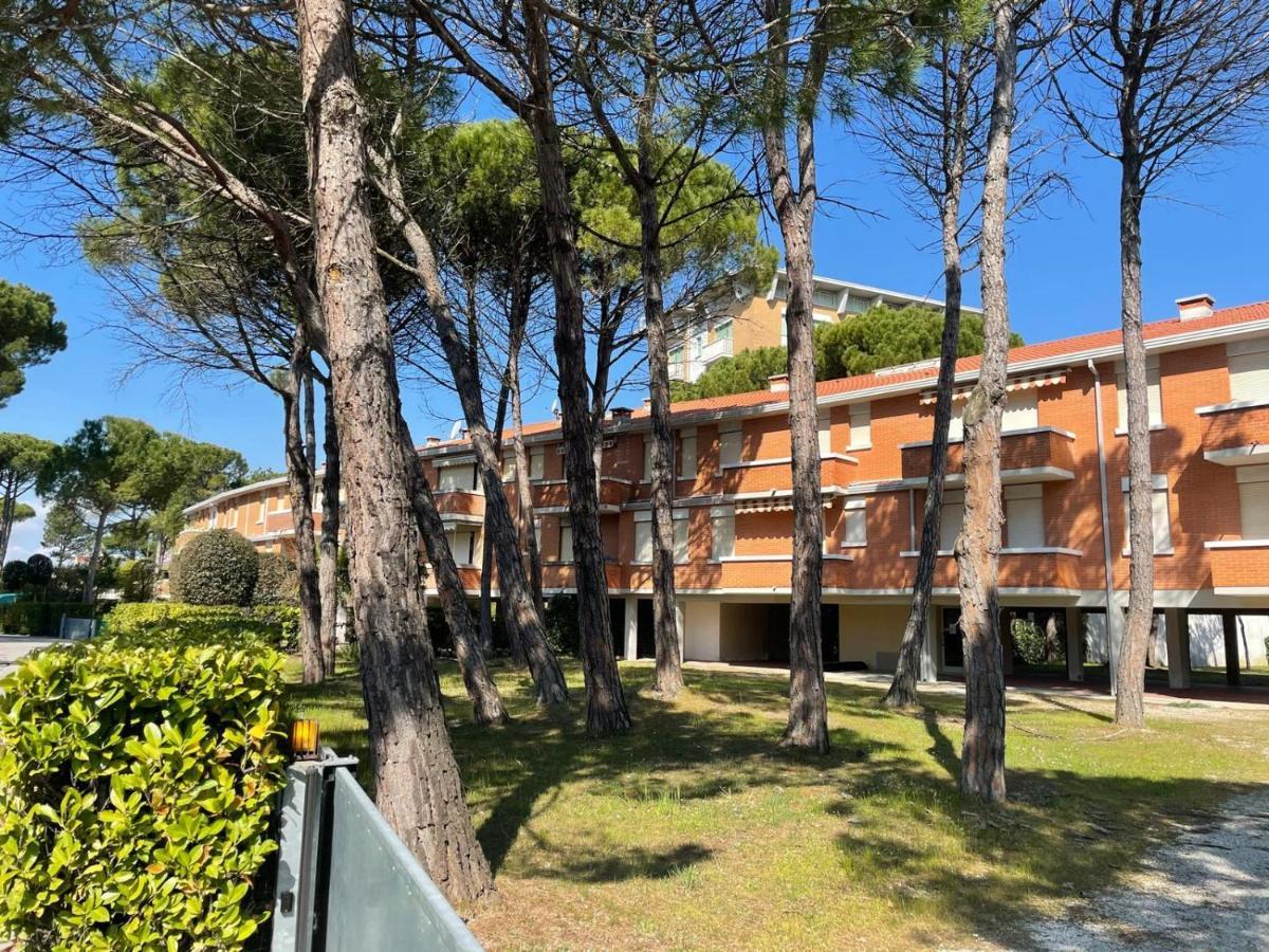 Condominio Splendid Bibione Exteriér fotografie