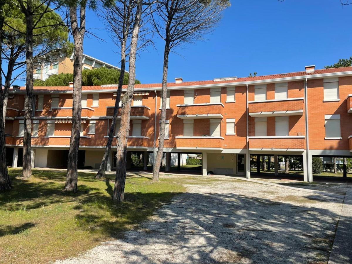 Condominio Splendid Bibione Exteriér fotografie